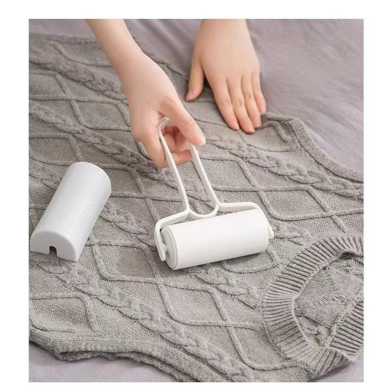 Free shipping- Tearable Roll Paper Sticky Roller for Home Living Room Dust Wiper Remover Tool